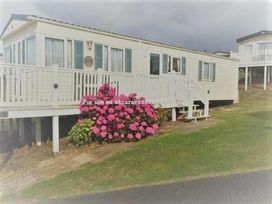 Devon Cliffs Holiday Park - Holiday Accommodation 1441 - Devon - 1185522 - thumbnail photo 1