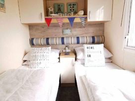 Trevella Park - Holiday Accommodation 14424 - Cornwall - 1185523 - thumbnail photo 16