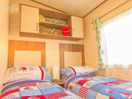 Hoburne Blue Anchor - Holiday Accommodation 14435 - Devon - 1185526 - thumbnail photo 5