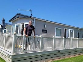 Hoburne Blue Anchor - Holiday Accommodation 14435 - Devon - 1185526 - thumbnail photo 8