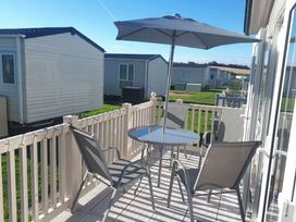 Hoburne Blue Anchor - Holiday Accommodation 14435 - Devon - 1185526 - thumbnail photo 9