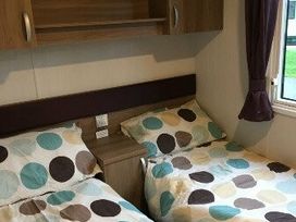 Hafan y Mor Haven - Holiday Accommodation 1444 - North Wales - 1185527 - thumbnail photo 4