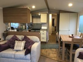 Hafan y Mor Haven - Holiday Accommodation 1444 - North Wales - 1185527 - thumbnail photo 6