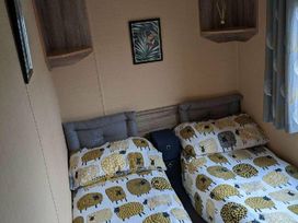 Church Farm Holiday Village - Holiday Accommodation 14445 - Hampshire - 1185529 - thumbnail photo 9