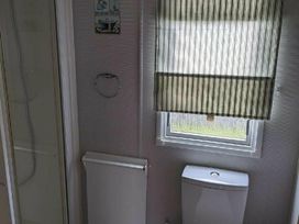 Church Farm Holiday Village - Holiday Accommodation 14445 - Hampshire - 1185529 - thumbnail photo 12