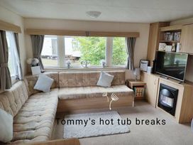 Tattershall Lakes Country Park - Holiday Accommodation 14487 - Lincolnshire - 1185539 - thumbnail photo 4