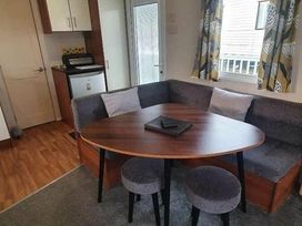 Cayton Bay Caravan Park - Holiday Accommodation 14501 - North Yorkshire (incl. Whitby) - 1185540 - thumbnail photo 4