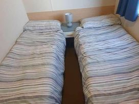 Cayton Bay Caravan Park - Holiday Accommodation 14501 - North Yorkshire (incl. Whitby) - 1185540 - thumbnail photo 10