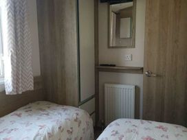 Blue Dolphin Holiday Park - Holiday Accommodation 14510 - North Yorkshire (incl. Whitby) - 1185542 - thumbnail photo 17
