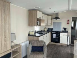 Sunbeach Holiday Park - Holiday Accommodation 14513 - Mid Wales - 1185543 - thumbnail photo 13