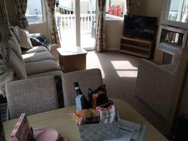 New Beach Holiday Park - Holiday Accommodation 14526 - Kent & Sussex - 1185545 - thumbnail photo 8