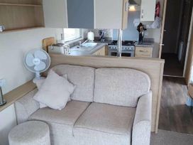New Beach Holiday Park - Holiday Accommodation 14526 - Kent & Sussex - 1185545 - thumbnail photo 9