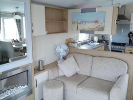 New Beach Holiday Park - Holiday Accommodation 14526 - Kent & Sussex - 1185545 - thumbnail photo 11