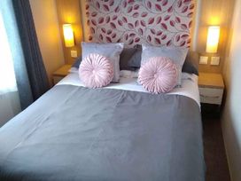 New Beach Holiday Park - Holiday Accommodation 14526 - Kent & Sussex - 1185545 - thumbnail photo 13