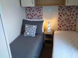 New Beach Holiday Park - Holiday Accommodation 14526 - Kent & Sussex - 1185545 - thumbnail photo 15