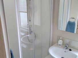 New Beach Holiday Park - Holiday Accommodation 14526 - Kent & Sussex - 1185545 - thumbnail photo 16