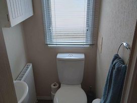 New Beach Holiday Park - Holiday Accommodation 14526 - Kent & Sussex - 1185545 - thumbnail photo 17