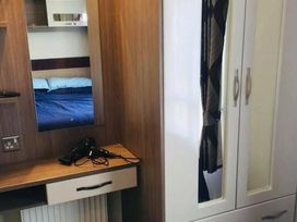 Rockley Park - Holiday Accommodation 14556 - Dorset - 1185550 - thumbnail photo 9