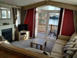 Tattershall Lakes Country Park - Holiday Accommodation 14571 - Lincolnshire - 1185556 - thumbnail photo 5