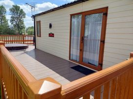 Tattershall Lakes Country Park - Holiday Accommodation 14571 - Lincolnshire - 1185556 - thumbnail photo 17