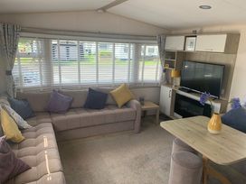Manorbier Country Park - Holiday Accommodation 14577 - South Wales - 1185558 - thumbnail photo 2
