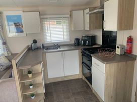 Manorbier Country Park - Holiday Accommodation 14577 - South Wales - 1185558 - thumbnail photo 5