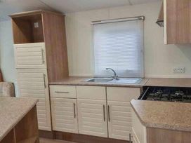 Lyons Robin Hood - Holiday Accommodation 14607 - North Wales - 1185560 - thumbnail photo 2