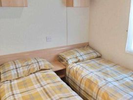 Lyons Robin Hood - Holiday Accommodation 14607 - North Wales - 1185560 - thumbnail photo 8