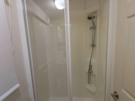 Lyons Robin Hood - Holiday Accommodation 14607 - North Wales - 1185560 - thumbnail photo 15