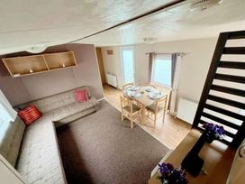 Seawick Holiday Park - Holiday Accommodation 14630 - Suffolk & Essex - 1185567 - thumbnail photo 5