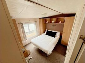Seawick Holiday Park - Holiday Accommodation 14630 - Suffolk & Essex - 1185567 - thumbnail photo 10