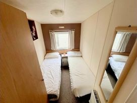 Seawick Holiday Park - Holiday Accommodation 14630 - Suffolk & Essex - 1185567 - thumbnail photo 11