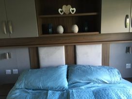 Cleethorpes Beach Holiday Park - Holiday Accommodation 14635 - Lincolnshire - 1185568 - thumbnail photo 11