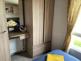 Cayton Bay Caravan Park - Holiday Accommodation 14637 - North Yorkshire (incl. Whitby) - 1185569 - thumbnail photo 16
