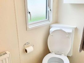 Marton Mere Holiday Village - Holiday Accommodation 14641 - Lake District - 1185571 - thumbnail photo 13