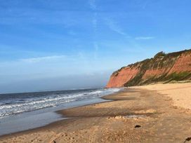 Devon Cliffs Holiday Park - Holiday Accommodation 14661 - Devon - 1185575 - thumbnail photo 13