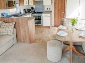 Ladram Bay Holiday Park - Holiday Accommodation 14697 - Devon - 1185578 - thumbnail photo 9