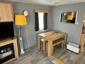 Whitehouse Leisure Park - Holiday Accommodation 14699 - North Wales - 1185579 - thumbnail photo 9