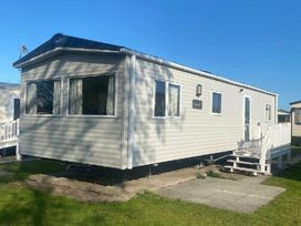 Burnham-on-Sea Holiday Park - Holiday Accommodation 14702 - Devon - 1185580 - thumbnail photo 2