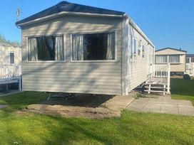 Burnham-on-Sea Holiday Park - Holiday Accommodation 14702 - Devon - 1185580 - thumbnail photo 3