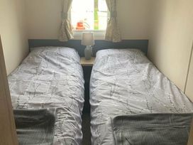 Burnham-on-Sea Holiday Park - Holiday Accommodation 14702 - Devon - 1185580 - thumbnail photo 15