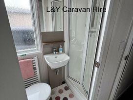Flamingo Land Holiday Park - Holiday Accommodation 14710 - North Yorkshire (incl. Whitby) - 1185582 - thumbnail photo 6