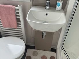 Flamingo Land Holiday Park - Holiday Accommodation 14710 - North Yorkshire (incl. Whitby) - 1185582 - thumbnail photo 13