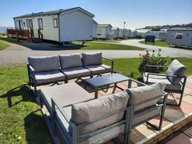 Hopton Holiday Village - Holiday Accommodation 14720 - Suffolk & Essex - 1185583 - thumbnail photo 8