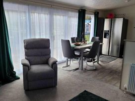 Woodlands Park - Holiday Accommodation 14734 - Mid Wales - 1185586 - thumbnail photo 10