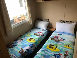 Ty Mawr Holiday Park - Holiday Accommodation 14740 - North Wales - 1185590 - thumbnail photo 6