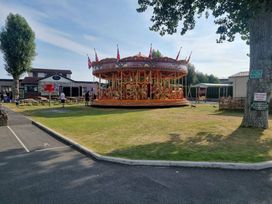 Sun Valley Caravan Park - Holiday Accommodation 14741 - North Wales - 1185591 - thumbnail photo 4