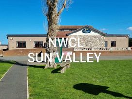 Sun Valley Caravan Park - Holiday Accommodation 14741 - North Wales - 1185591 - thumbnail photo 7