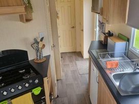 Sun Valley Caravan Park - Holiday Accommodation 14741 - North Wales - 1185591 - thumbnail photo 11