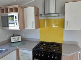 White Acres Holiday Park - Holiday Accommodation 14745 - Cornwall - 1185593 - thumbnail photo 4